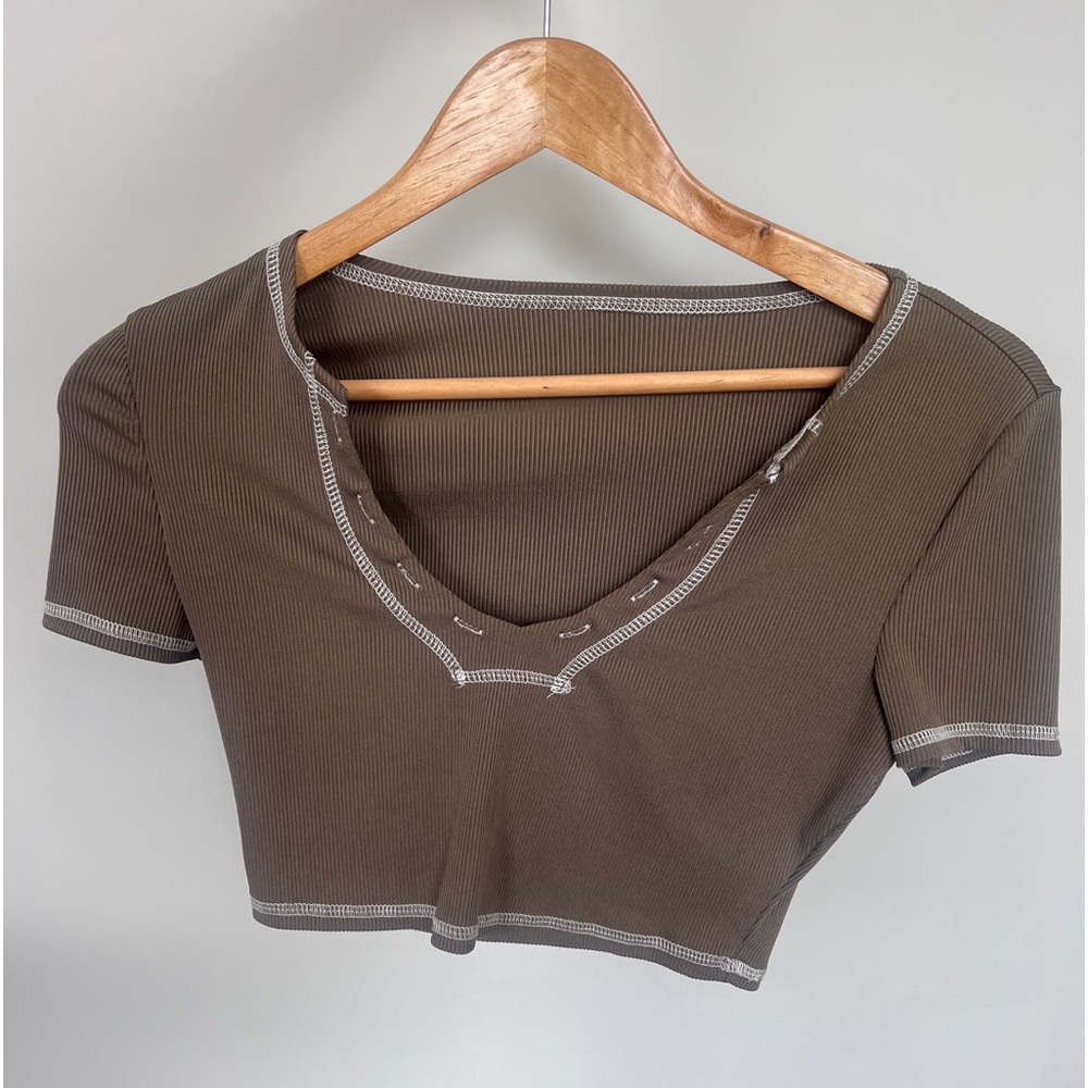 Urban Crop Top